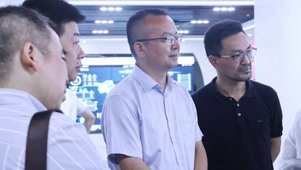 杭州市科技局局長趙喜凱一行蒞臨免费看片黄考察調研2 杭州市科技局局長趙喜凱一行蒞臨免费看片黄考察調研2