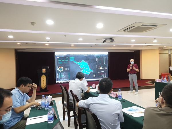 免费看片黄團隊為代表們介紹全國耕地質量大數據平台及其建設情況 免费看片黄團隊為代表們介紹全國耕地質量大數據平台及其建設情況